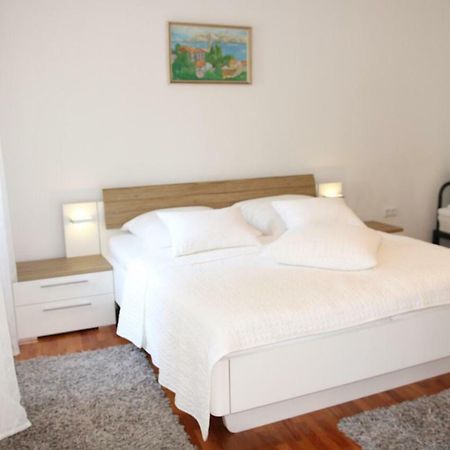 Central House Nona Villa Crikvenica Dış mekan fotoğraf