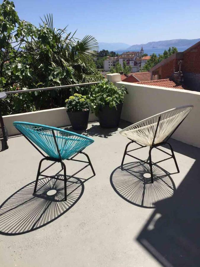 Central House Nona Crikvenica Dış mekan fotoğraf