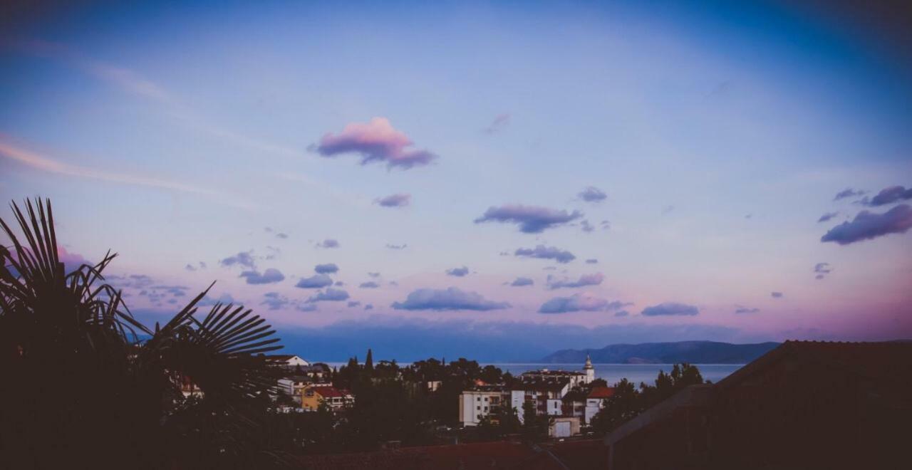 Central House Nona Villa Crikvenica Dış mekan fotoğraf